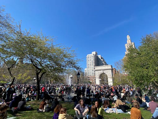 New Yorkers gather in Washington Square Park to celebrate 420.