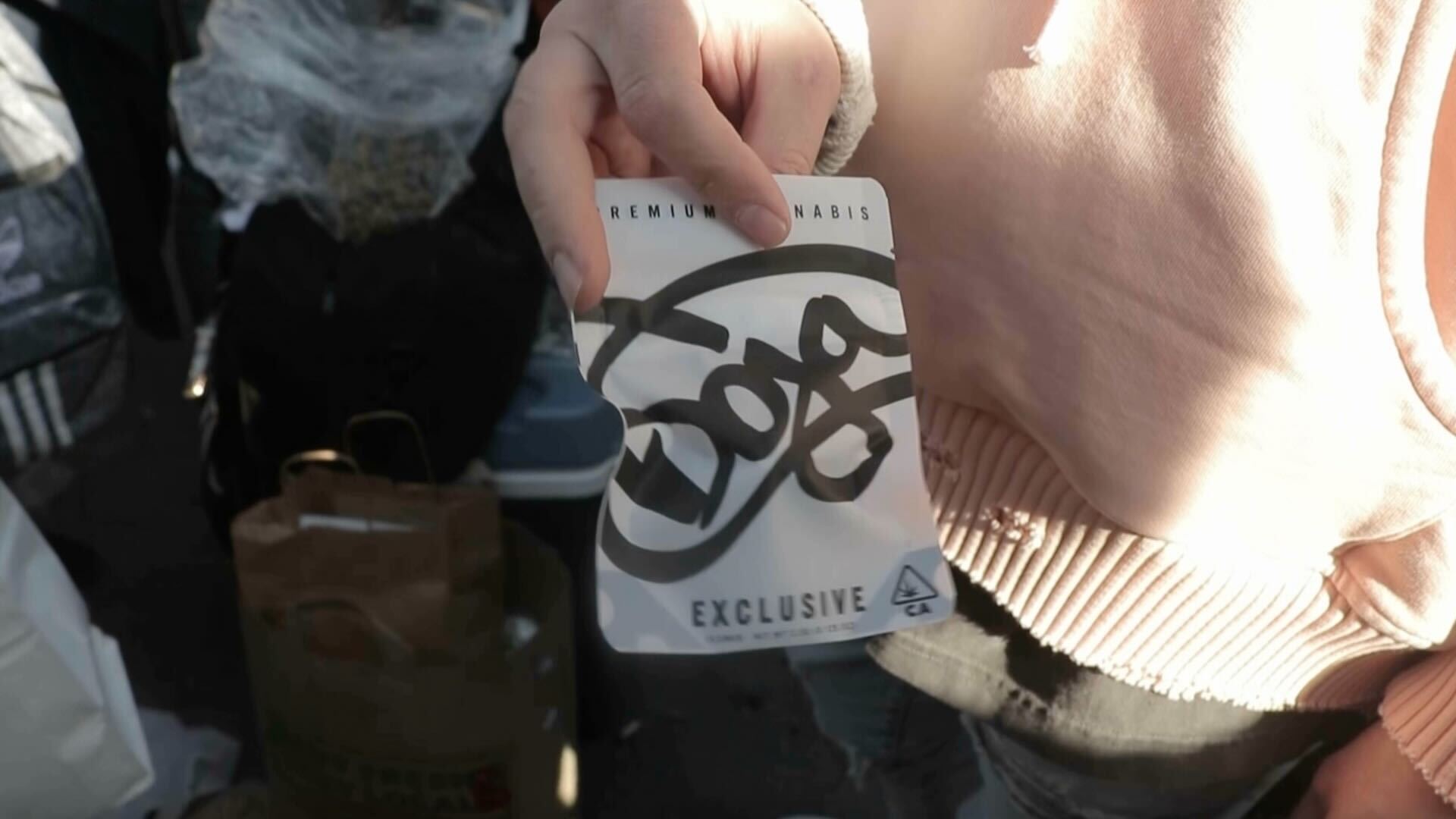 Eine Handvoll New Yorker hat es uns erzählt