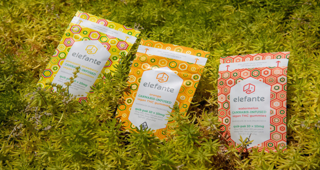 drei bunte Packungen Elefante vegane Gummibärchen