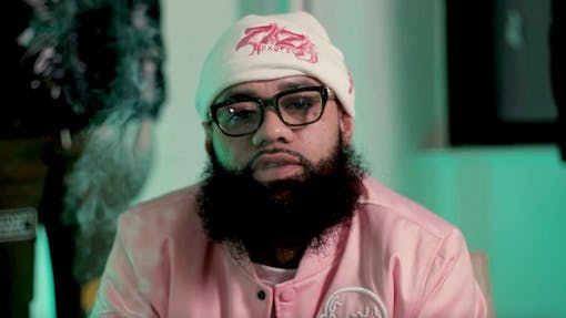 Runtz co-founder and Joke's Up CEO Yung LB gives Leafly 28 grams of game. (Jon Bain / Leafly)