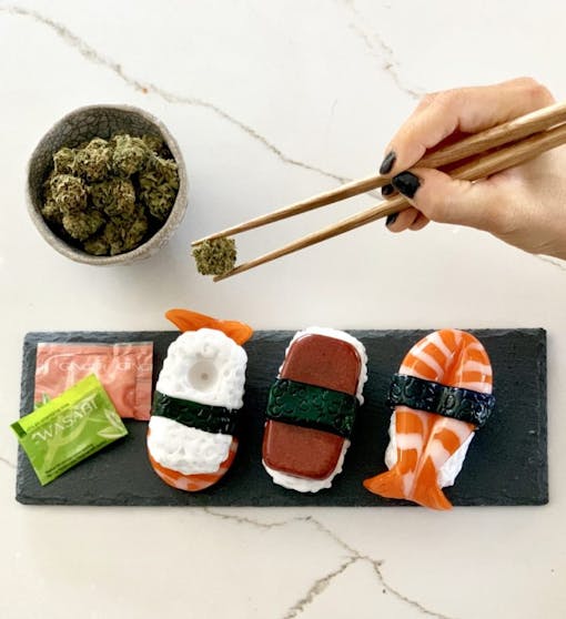 Sushi smoking pipes