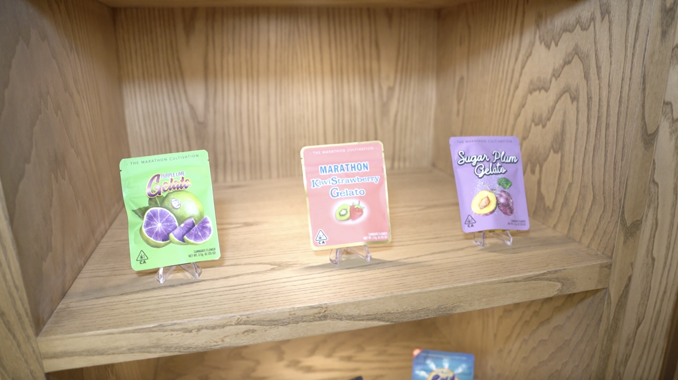 Die hauseigenen Sorten von Marathon Cultivation werden ausgestellt. (Edgar Medina & Hugo Aguilar/TMC)