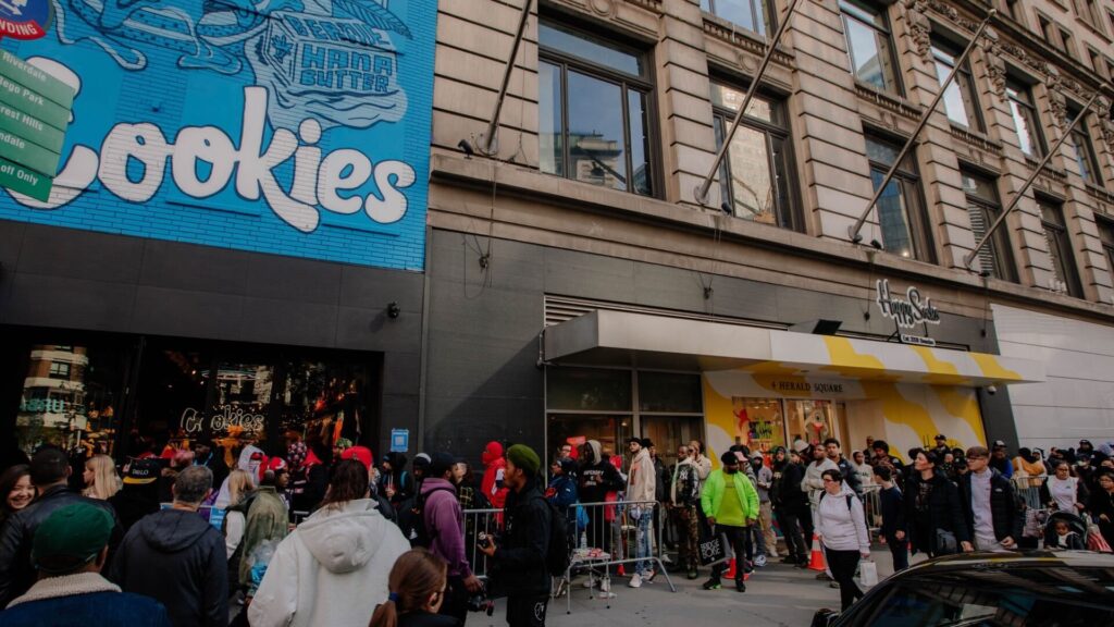 New Cookies Store Lights Up Downtown NYC Photo Gallery Leafly   IMG 8717 1024x576 