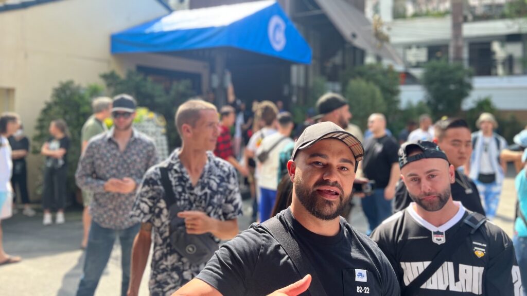 Cookies opening in Bangkok Customers wait in line. (Mikhail Harrison / Leafly)