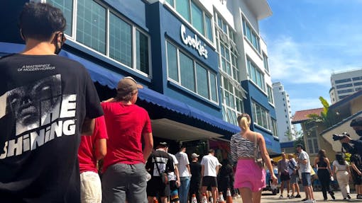 Customers at Cookies Thailand store, which opened to long lines on January 21, 2023. (Mikhail Harrison / Leafly)
