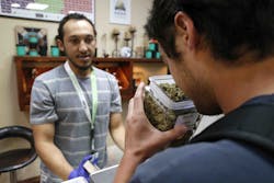 2023 shopping tip: Check those packaging dates! image