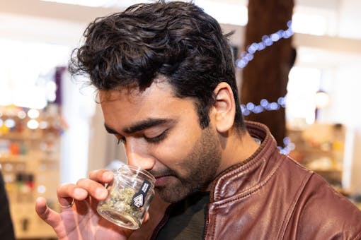 The US' best weed cities in 2023 include Portland, Denver, and more. Read the details. Above, smelling the flowers at Flore in San Francisco. (Jamie Soja for Leafly)