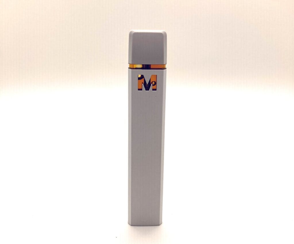 vape cart standing up with M insignia