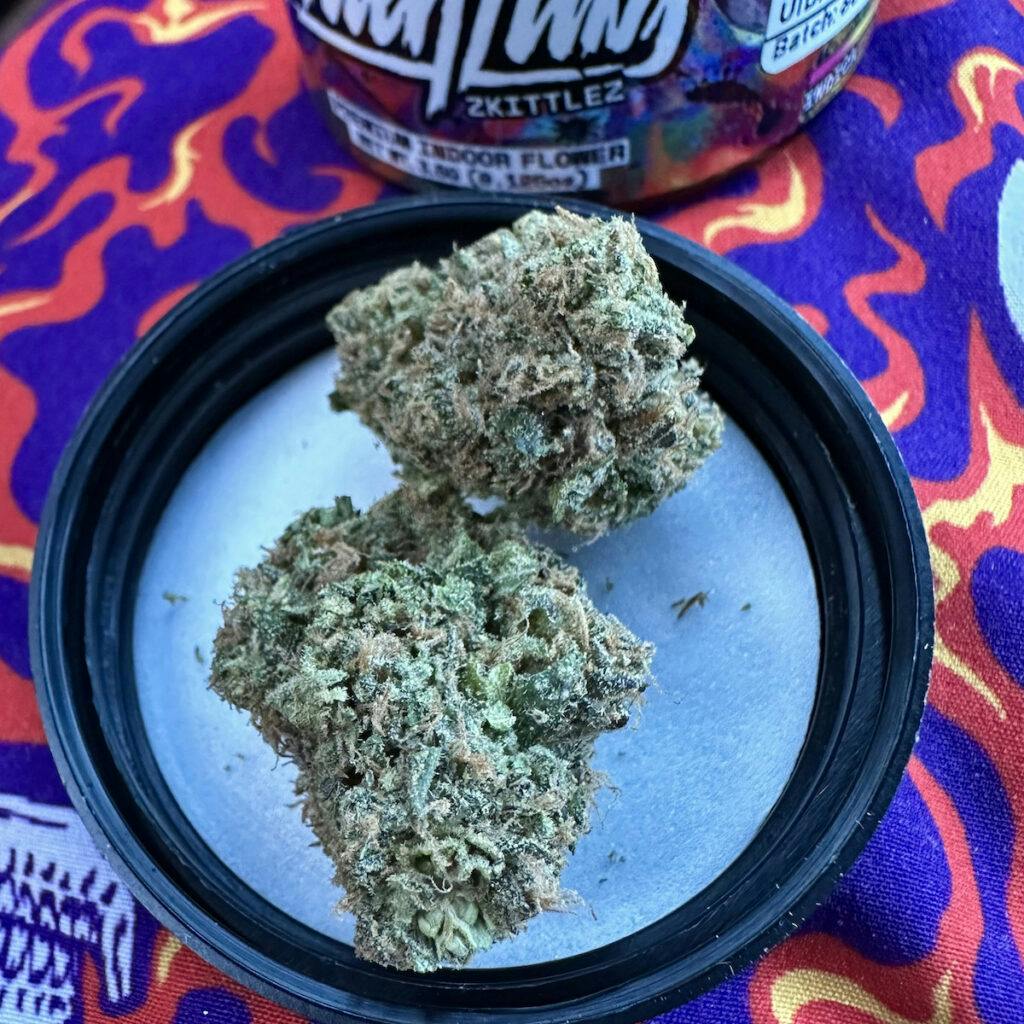 Alien Labs Z Hybrid. (David Downs/Leafly)