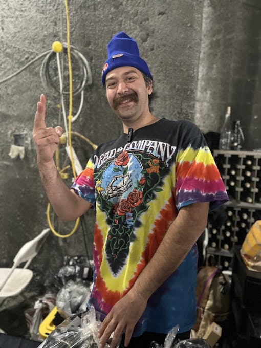 Masonic Seeds runs the Seed Shwaggle in the cave at influential, industry-only The Ego Clash 2023 in December. (David Downs/Leafly)