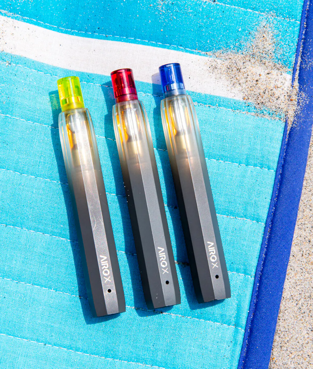 How cutting-edge tech sets the all-in-one AiroX vape experience apart |  Leafly